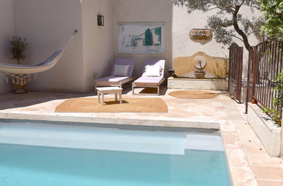 Maison - 295 m² - 10 pièces