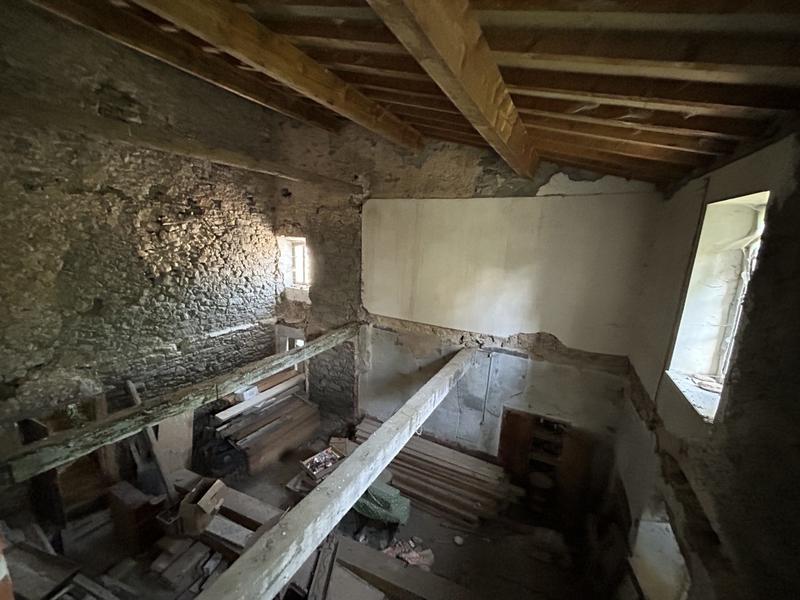 Maison - 300 m² - 5 pièces