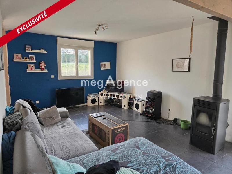 Maison - 90 m² - 4 pièces