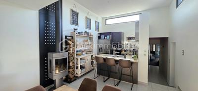 Maison - 107 m² - 5 pièces