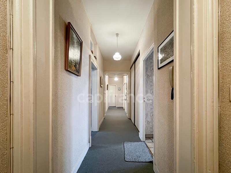 Appartement ancien - 91 m² - 4 pièces