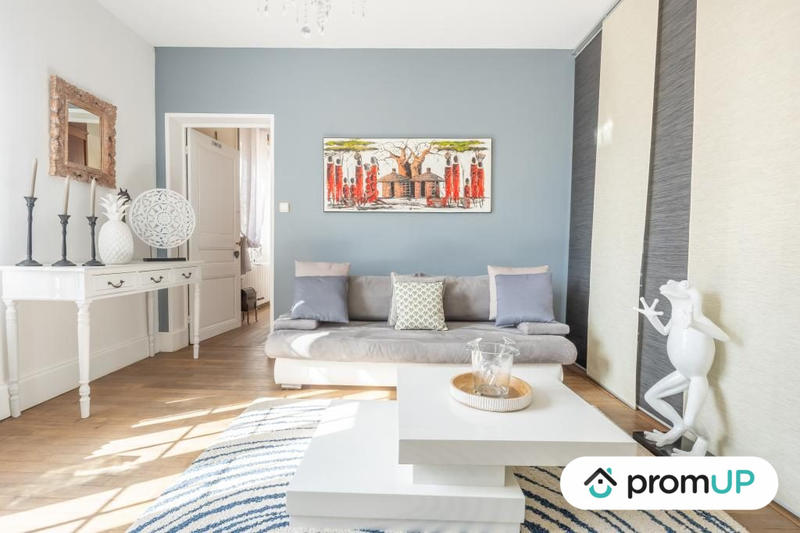 Maison contemporaine - 203 m² - 5 pièces