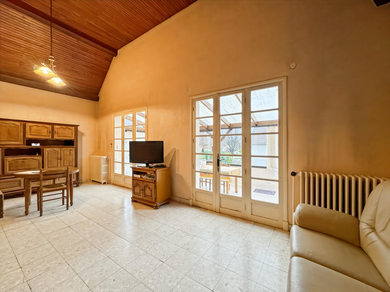 Maison - 93 m² - 5 pièces