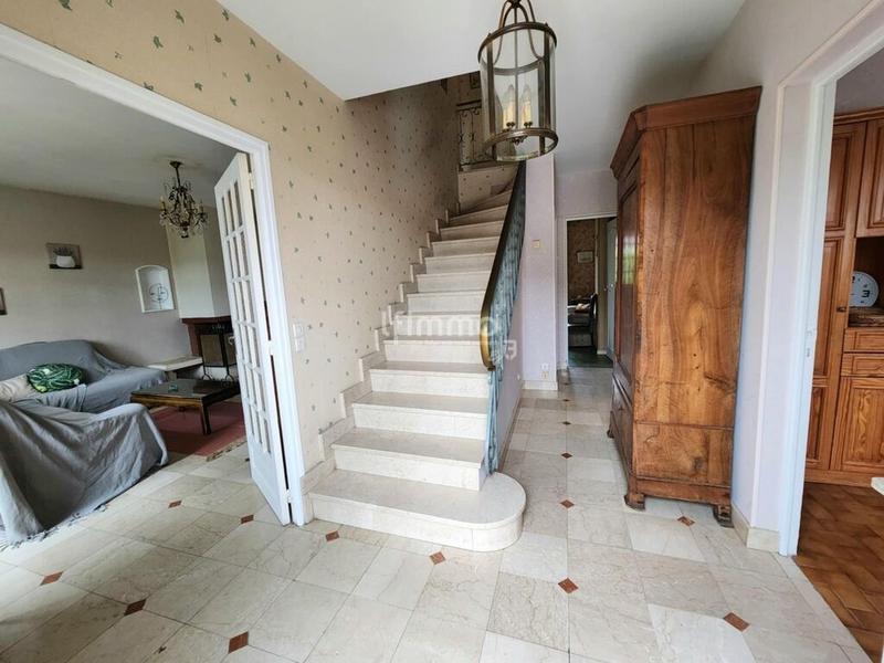 Pavillon - 155 m² - 9 pièces