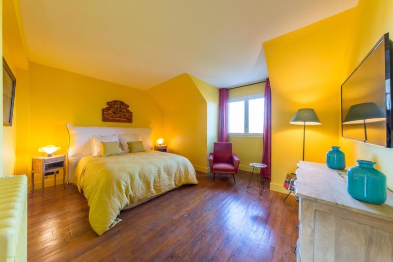 Propriété - 435 m² - 10 pièces