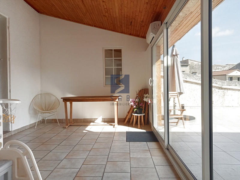 Appartement - 121 m² - 5 pièces