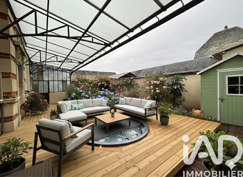 Maison - 159 m² - 7 pièces