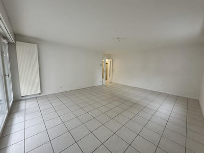 Appartement - 86 m² - 4 pièces