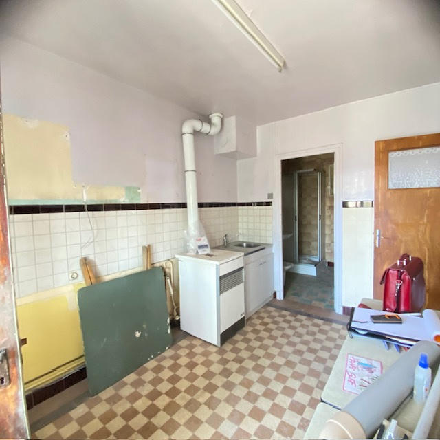 Maison - 87 m² - 6 pièces