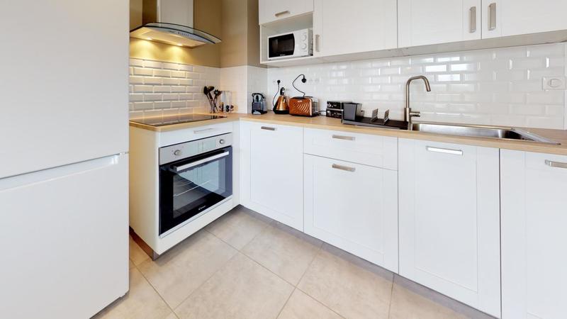 Appartement - 102 m² - 6 pièces