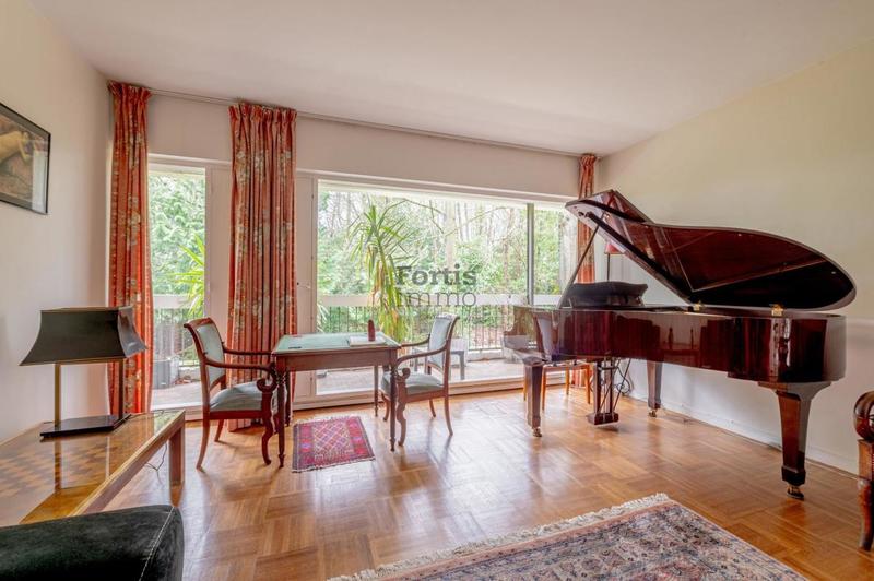 Appartement - 161 m² - 6 pièces