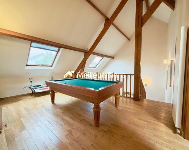 Maison - 144 m² - 7 pièces