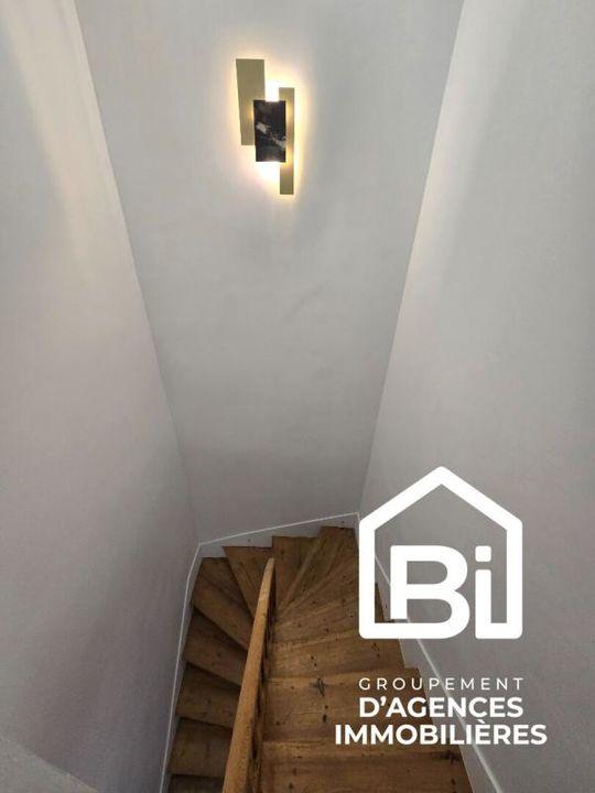 Maison de ville - 104 m² - 8 pièces