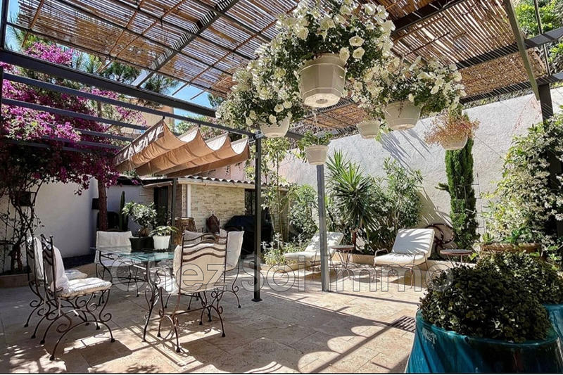 Maison - 104 m² - 5 pièces