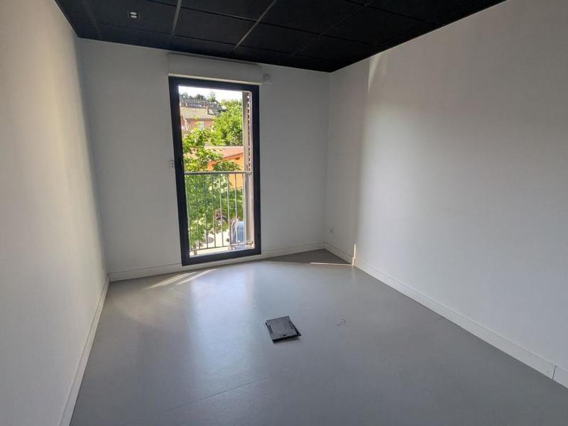 Appartement - 186 m² - 4 pièces