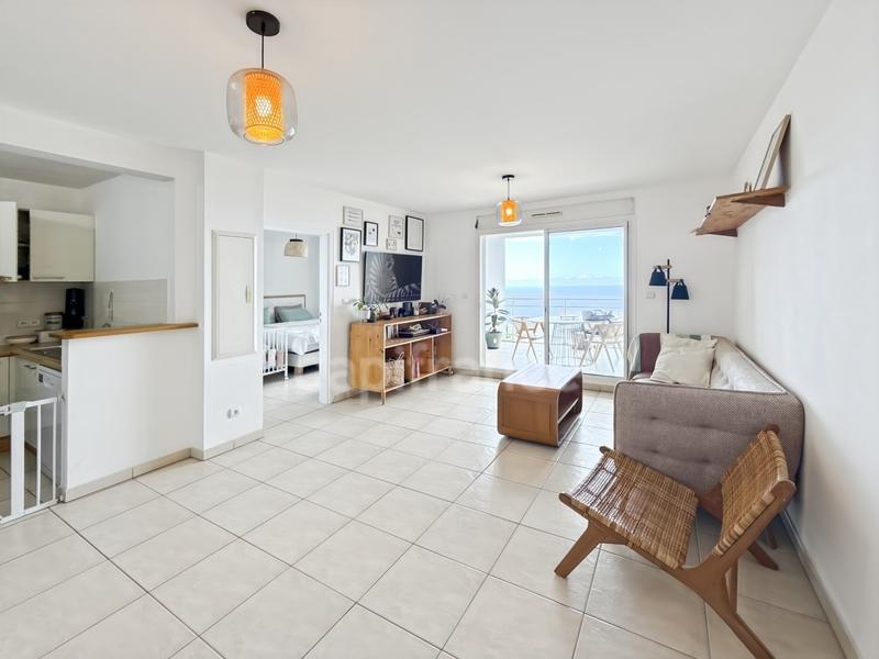 Appartement - 65 m² - 3 pièces