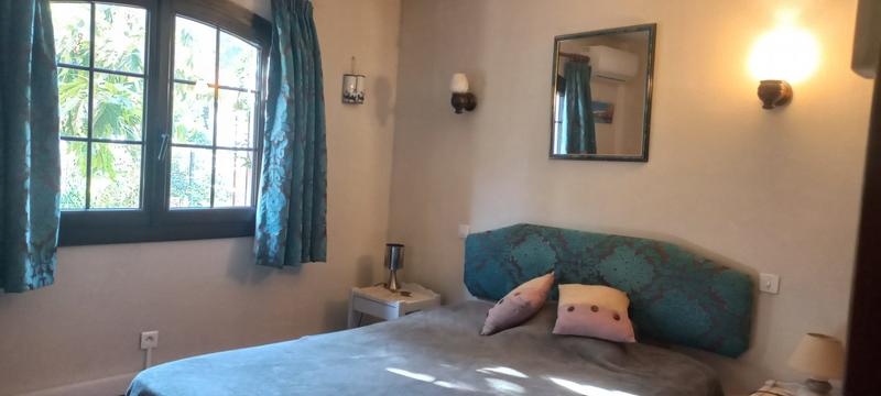 Villa - 160 m² - 7 pièces