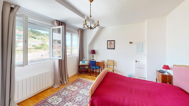 Maison de ville - 110 m² - 6 pièces