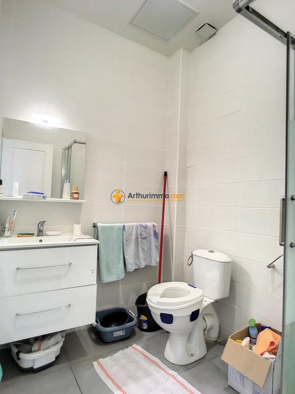 Immeuble - 268 m² - 15 pièces