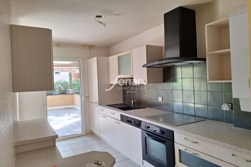 Appartement - 74 m² - 3 pièces