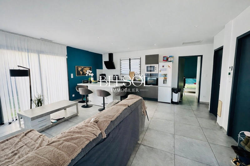 Villa - 82 m² - 4 pièces