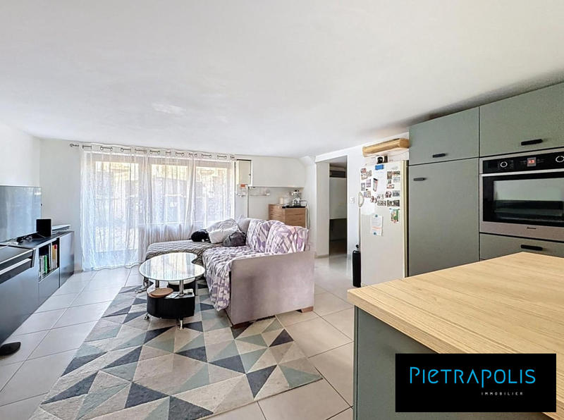 Maison traditionnelle - 123 m² - 6 pièces