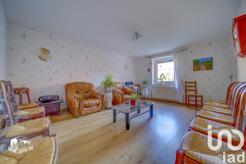 Maison - 97 m² - 5 pièces