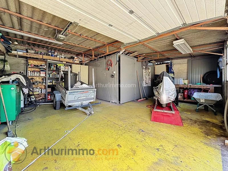 Maison - 92 m² - 5 pièces