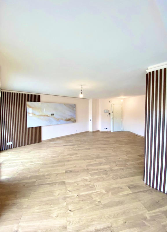 Appartement - 110 m² - 4 pièces