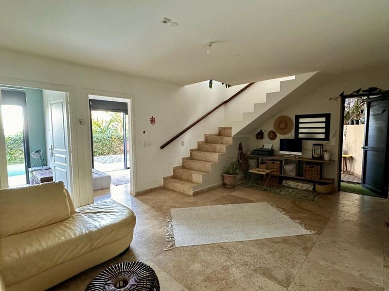 Villa - 162 m² - 6 pièces