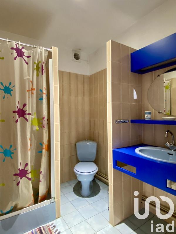 Maison - 620 m² - 8 pièces