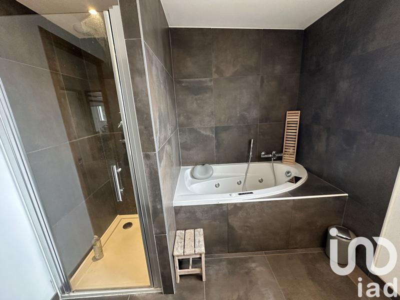 Maison - 136 m² - 6 pièces