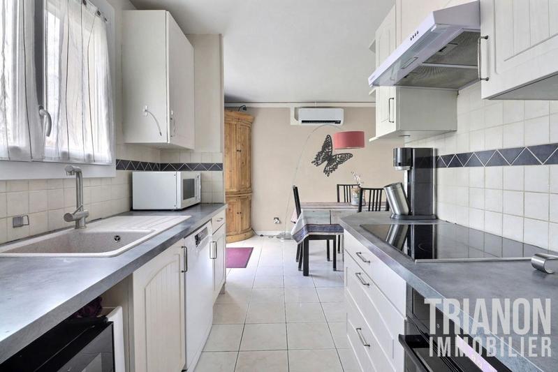 Maison - 81 m² - 5 pièces