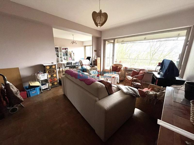 Appartement - 81 m² - 3 pièces