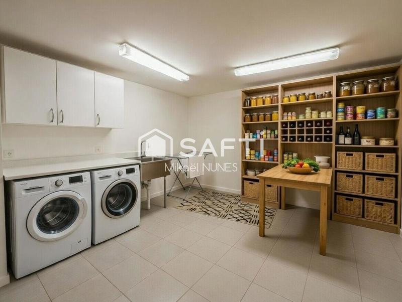 Maison - 137 m² - 5 pièces