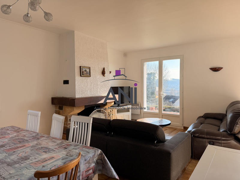 Maison - 91 m² - 4 pièces