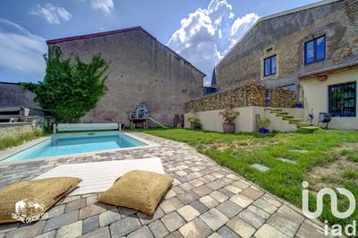 Maison - 206 m² - 6 pièces