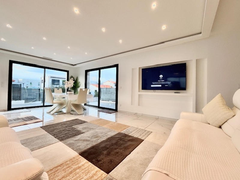 Maison - 110 m² - 4 pièces