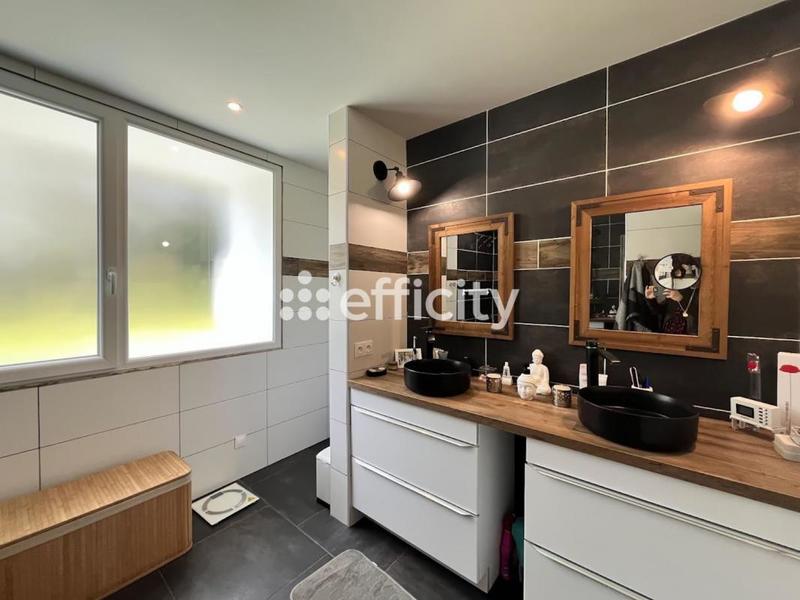 Maison - 124 m² - 3 pièces