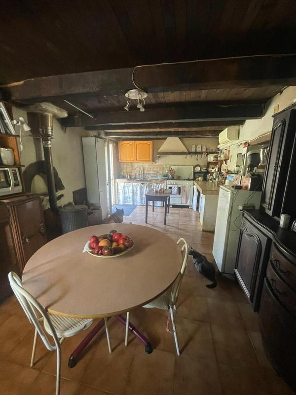 Maison - 246 m² - 8 pièces