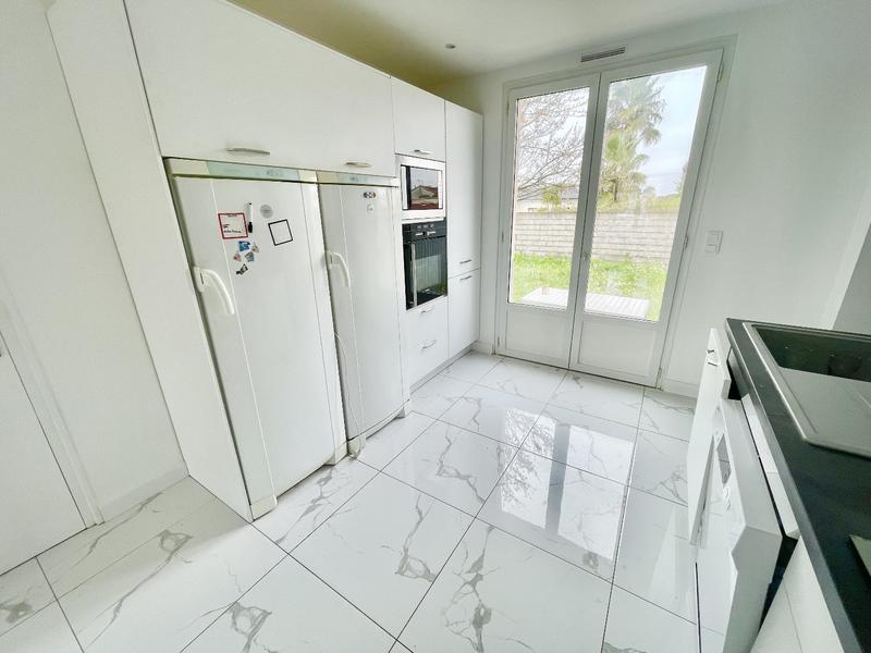 Maison - 80 m² - 5 pièces