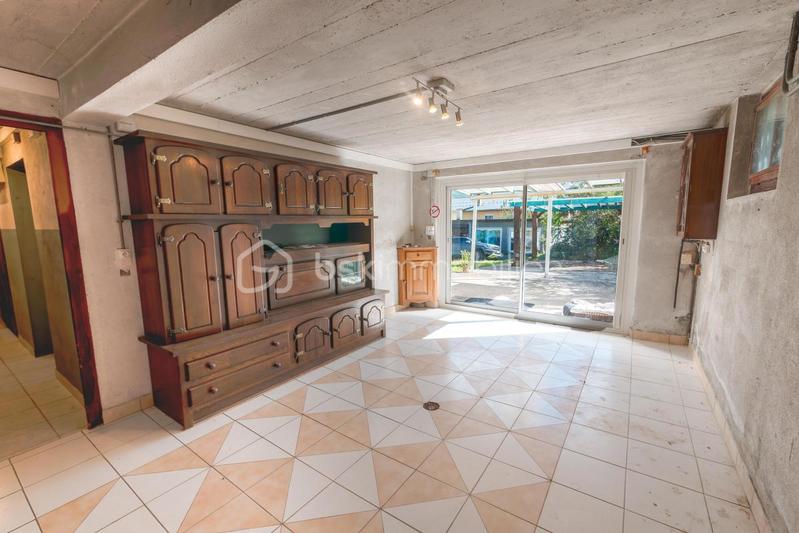 Maison de village - 170 m² - 8 pièces