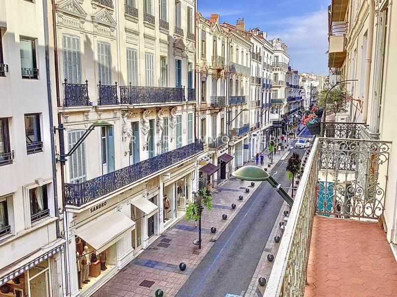 Appartement - 49 m² - 2 pièces