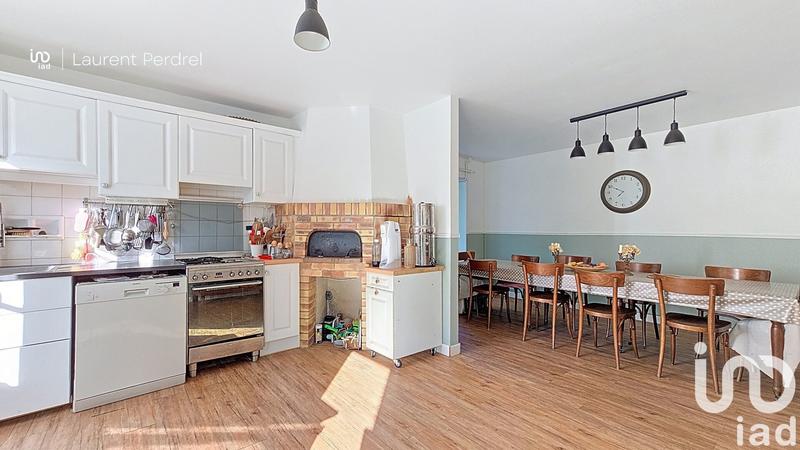 Maison - 251 m² - 10 pièces