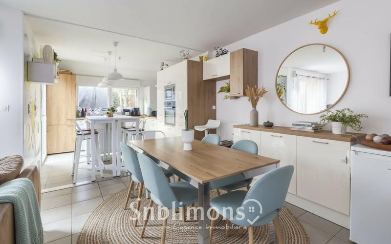 Maison - 87 m² - 4 pièces