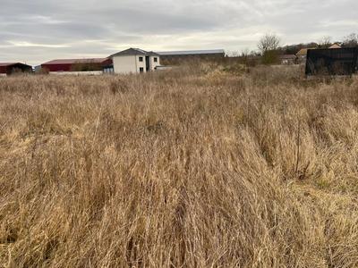 Terrain constructible - 840 m²