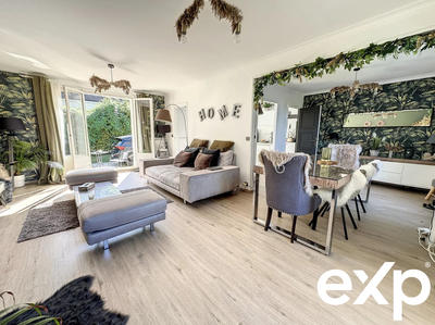 Maison - 170 m² - 8 pièces