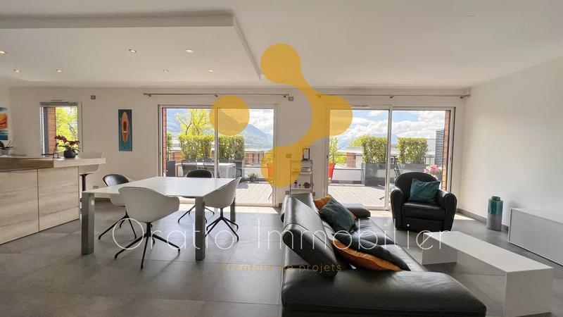 Appartement - 103 m² - 4 pièces