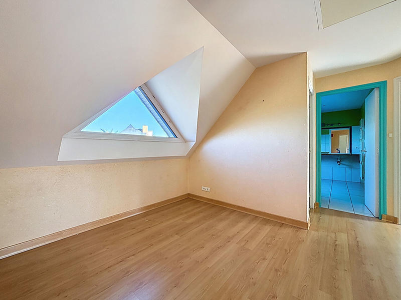 Maison - 175 m² - 8 pièces