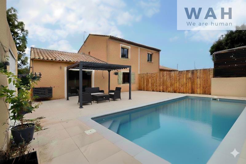 Maison - 99 m² - 4 pièces